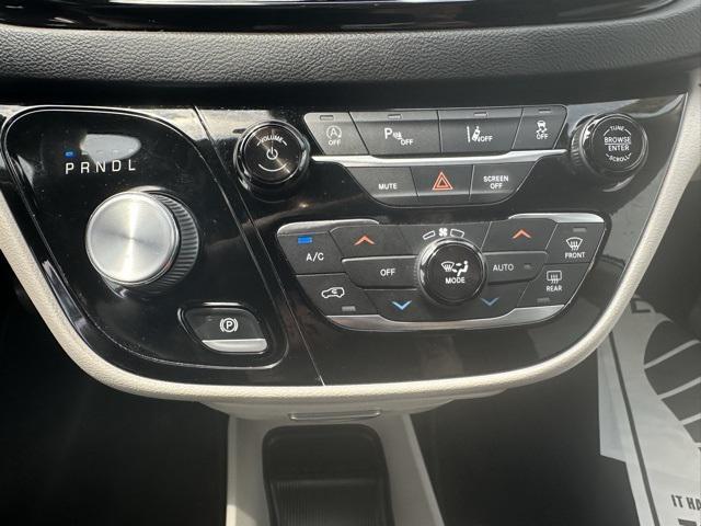 used 2022 Chrysler Pacifica car, priced at $24,433