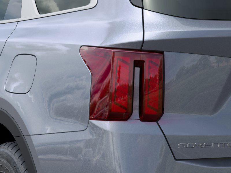 new 2025 Kia Sorento car, priced at $30,136