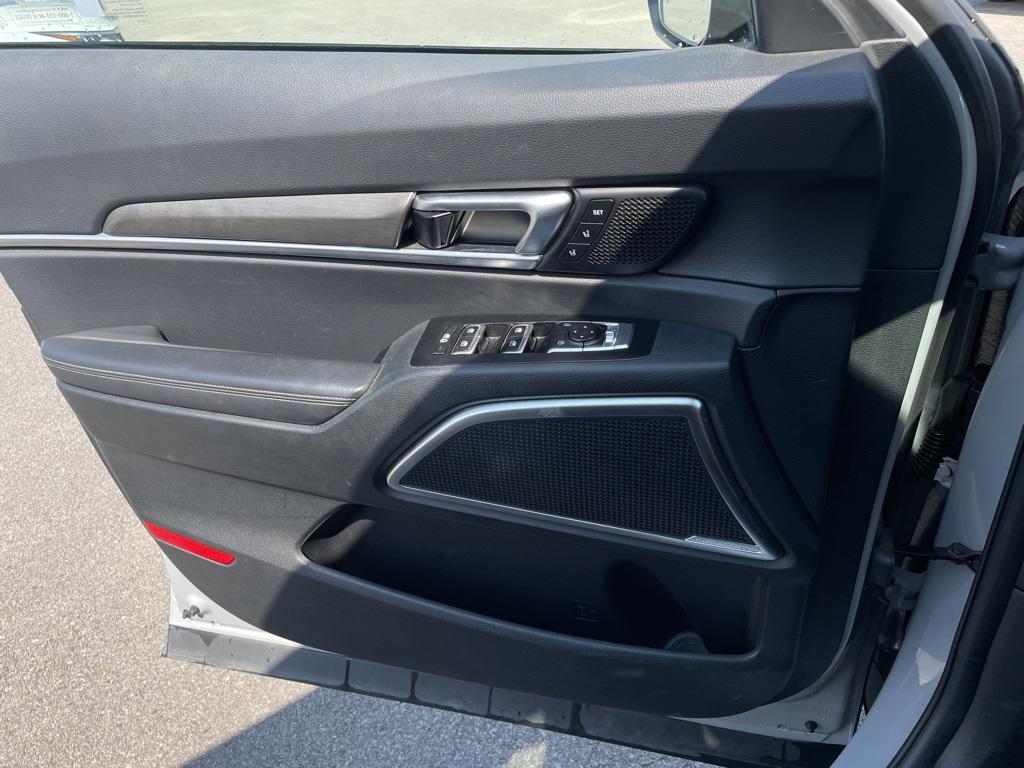 used 2024 Kia Telluride car, priced at $45,119