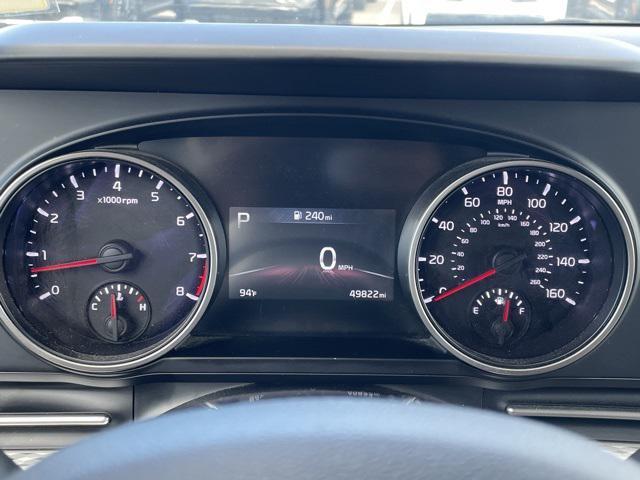 used 2024 Kia Carnival car, priced at $31,972
