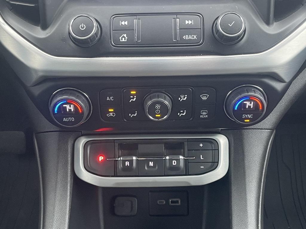 used 2022 GMC Acadia car, priced at $22,715