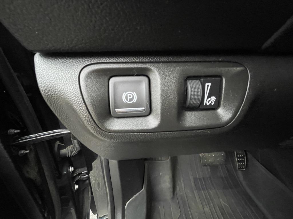 used 2022 GMC Acadia car, priced at $22,715