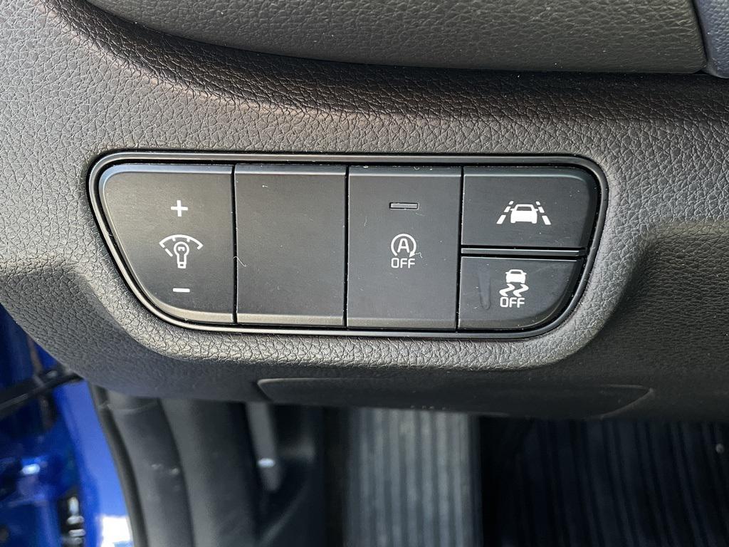 used 2023 Kia Seltos car, priced at $20,852