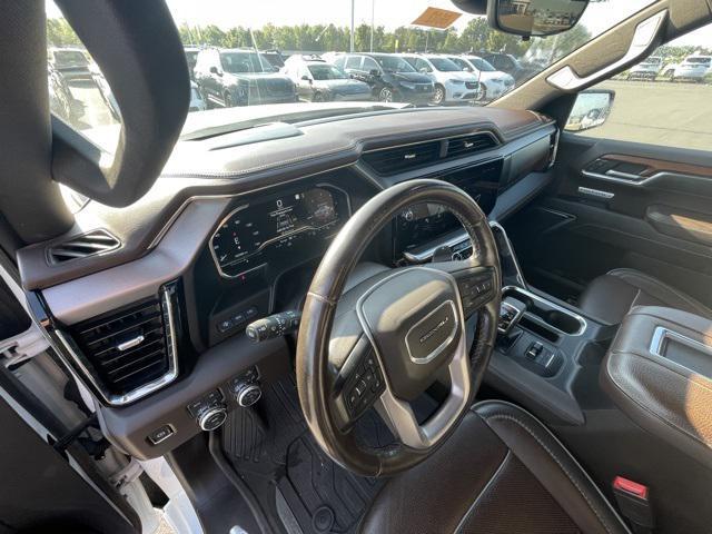 used 2022 GMC Sierra 1500 car, priced at $43,853