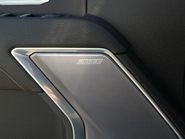 used 2022 GMC Sierra 1500 car, priced at $43,853