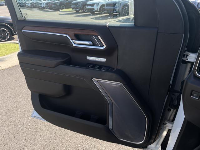 used 2022 GMC Sierra 1500 car, priced at $43,853