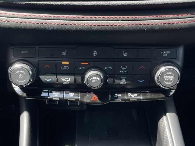 used 2023 Dodge Durango car, priced at $39,065