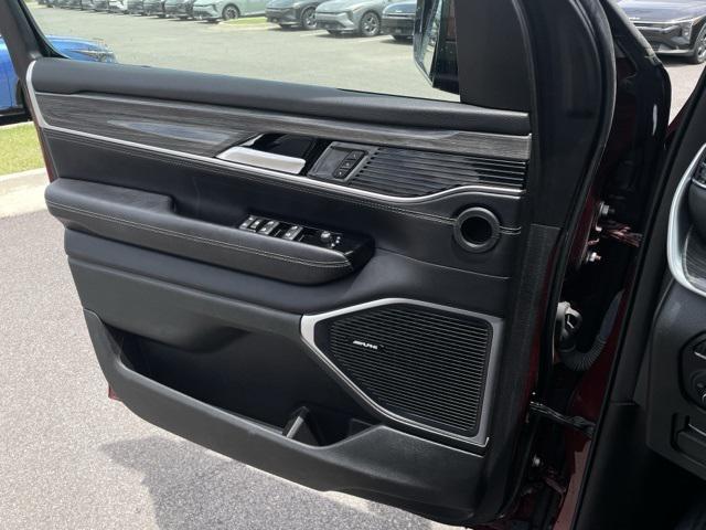 used 2022 Jeep Wagoneer car, priced at $42,736