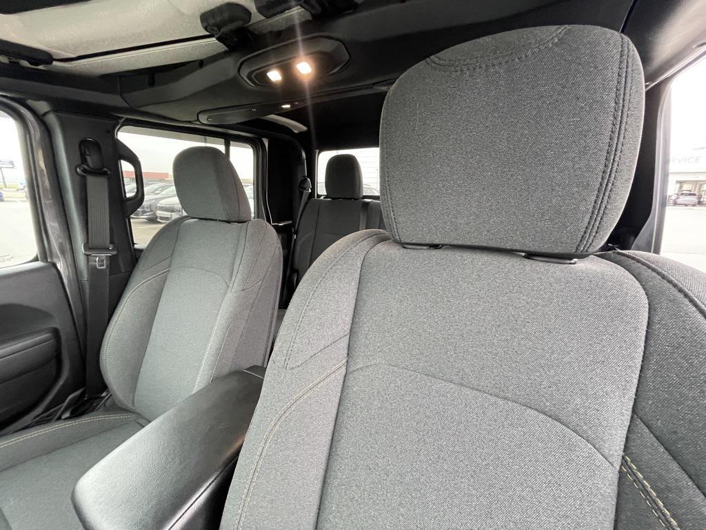 used 2024 Jeep Gladiator car, priced at $37,870