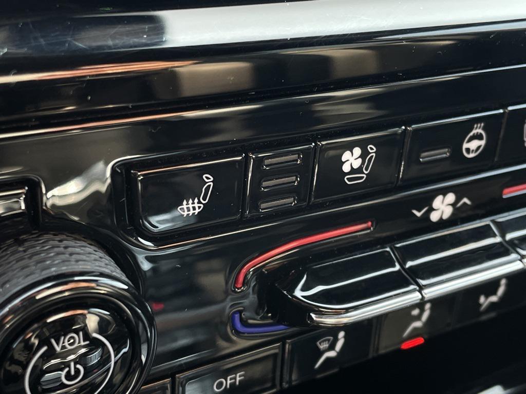 used 2024 Jeep Grand Cherokee L car, priced at $36,868