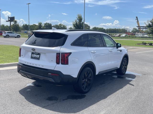 used 2021 Kia Sorento car, priced at $25,824