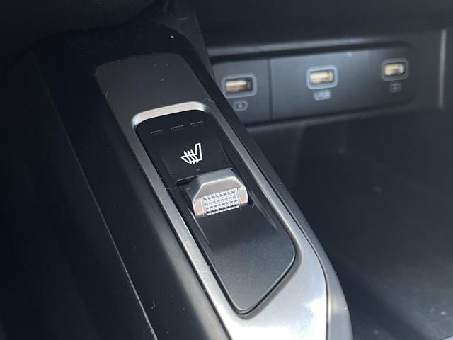 used 2021 Kia Sorento car, priced at $25,824