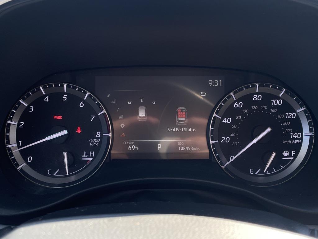 used 2020 Toyota Highlander car, priced at $27,779