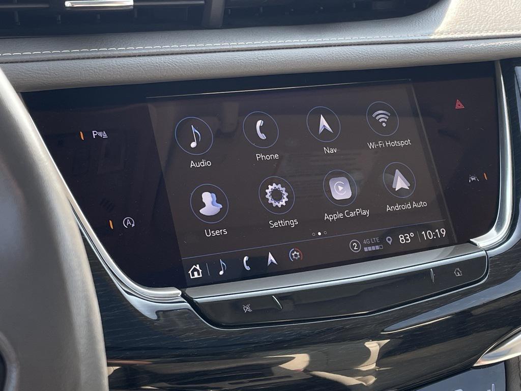 used 2023 Cadillac XT6 car, priced at $40,142