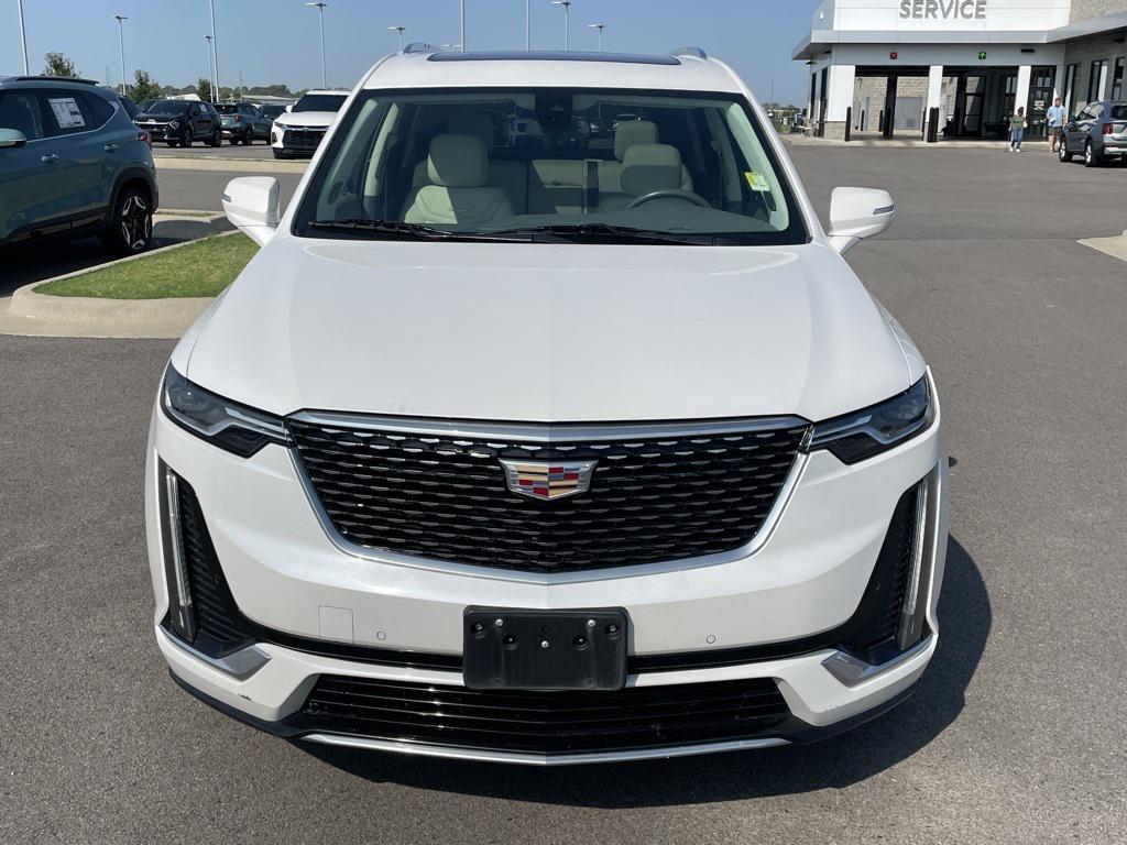 used 2023 Cadillac XT6 car, priced at $40,142