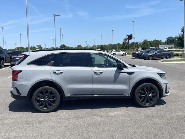 used 2022 Kia Sorento car, priced at $27,057