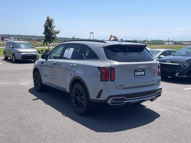 used 2022 Kia Sorento car, priced at $27,057