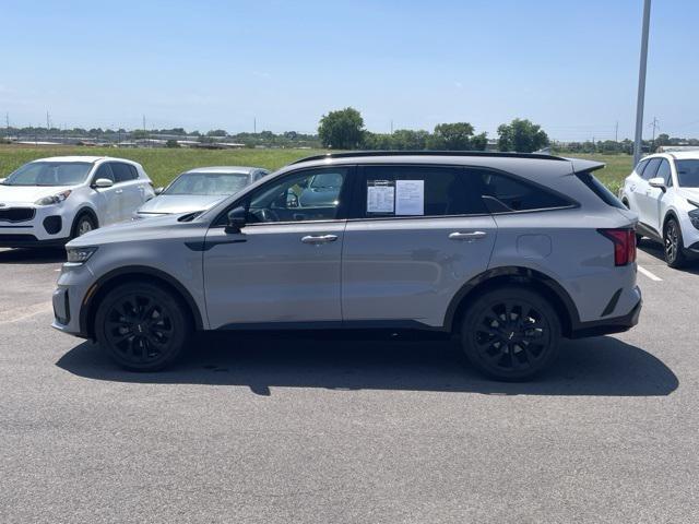 used 2022 Kia Sorento car, priced at $27,057
