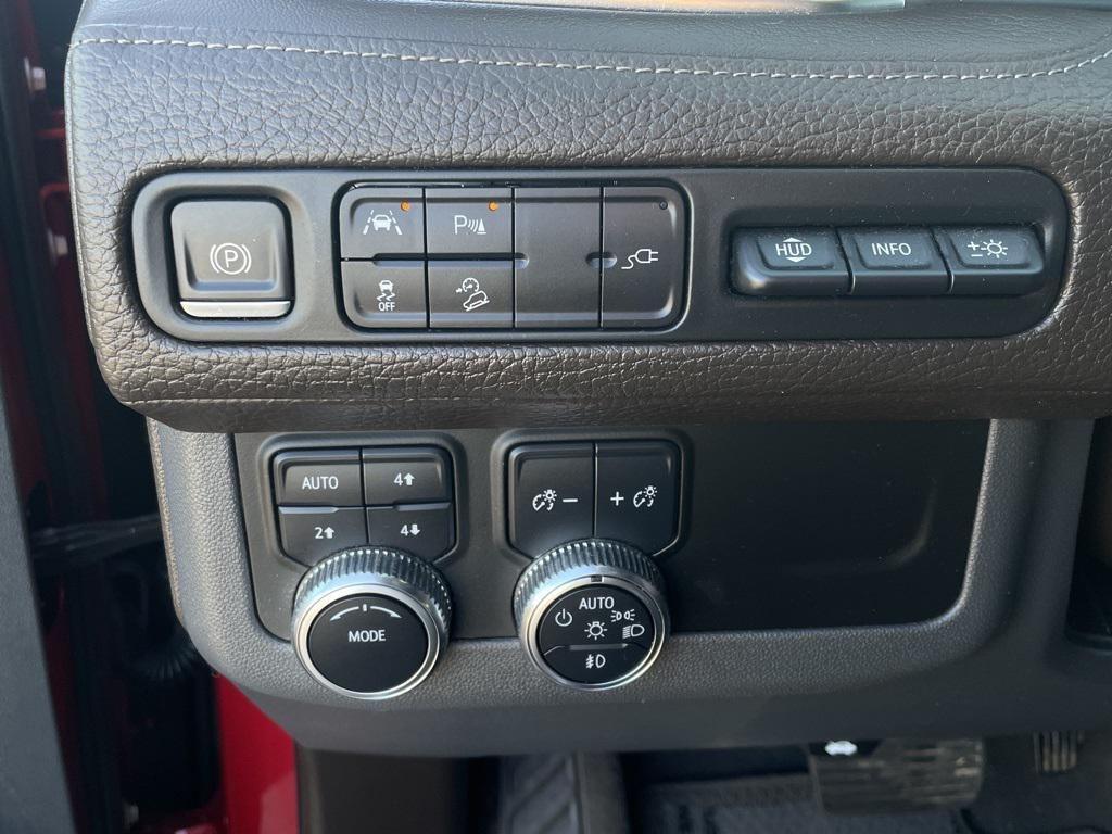 used 2021 GMC Yukon car, priced at $50,533