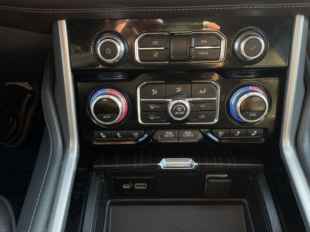 used 2021 GMC Yukon car, priced at $50,533