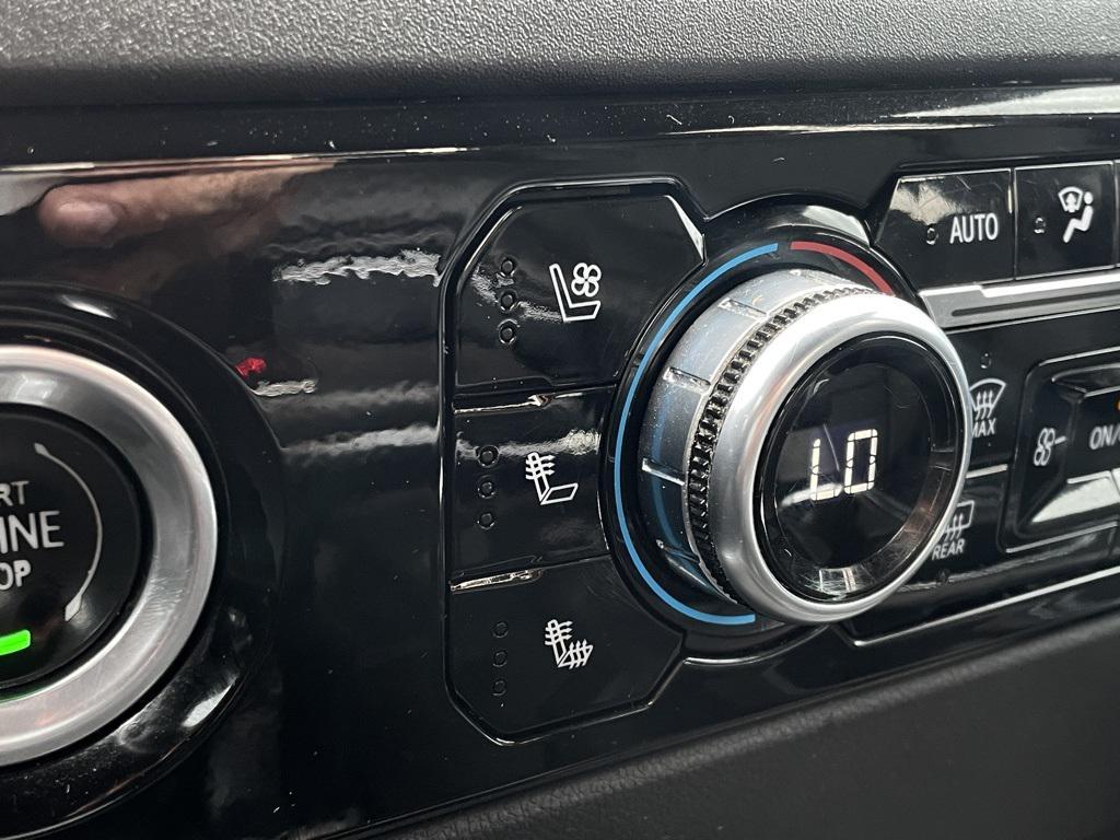 used 2023 GMC Sierra 1500 car, priced at $39,203