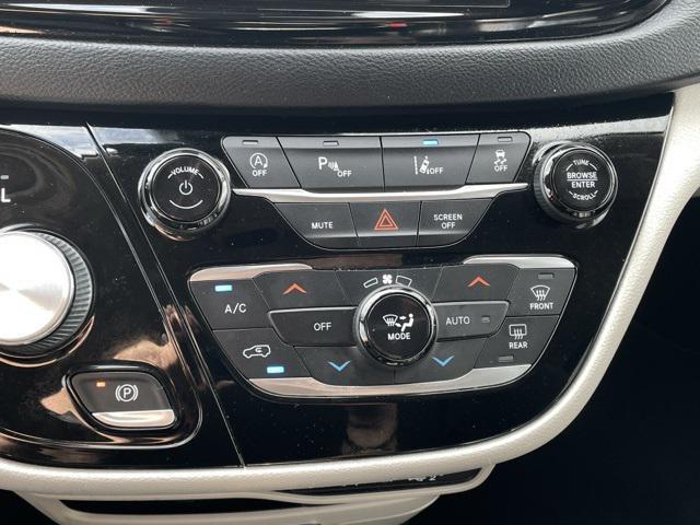 used 2022 Chrysler Pacifica car, priced at $23,853