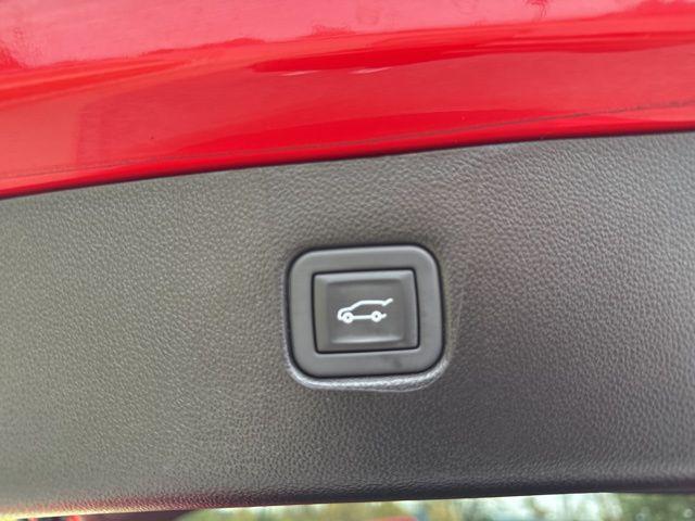 used 2024 Chevrolet Blazer car, priced at $33,286