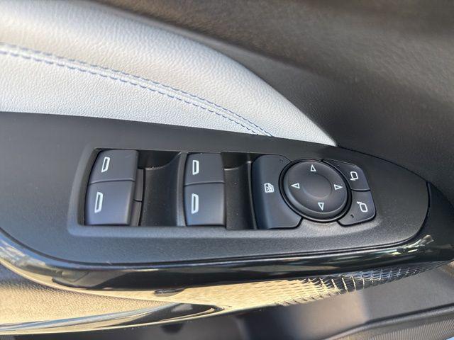 new 2026 Chevrolet Trax car, priced at $25,885