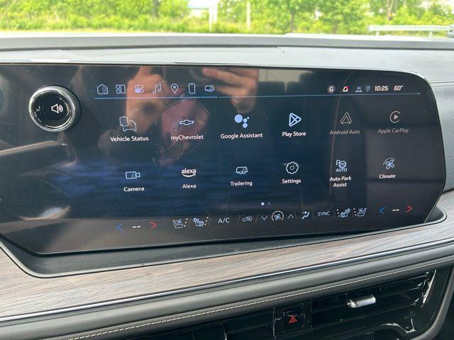 new 2025 Chevrolet Suburban car, priced at $85,090