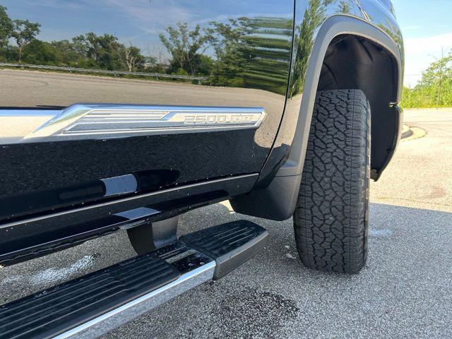 new 2025 Chevrolet Silverado 2500 car, priced at $87,645