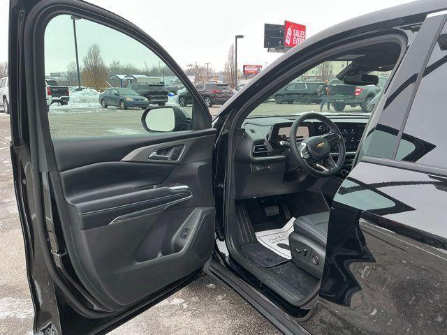 new 2026 Chevrolet Traverse car, priced at $46,211