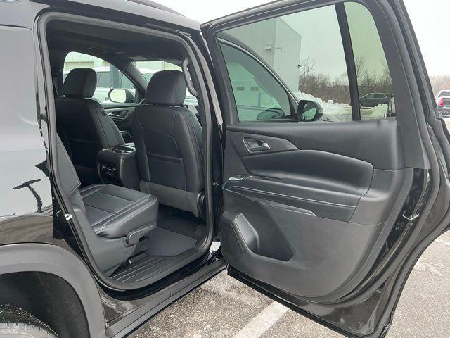 new 2026 Chevrolet Traverse car, priced at $46,211