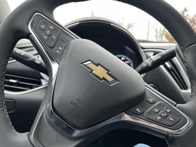 new 2025 Chevrolet Malibu car, priced at $28,245