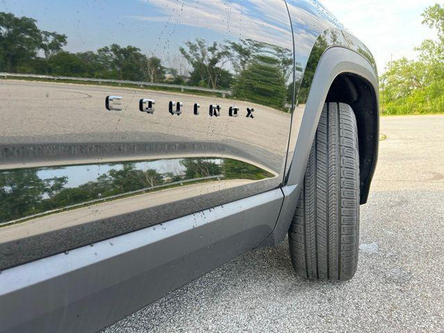 new 2026 Chevrolet Equinox car, priced at $35,090