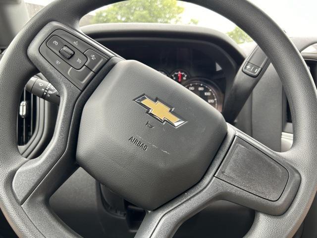 new 2024 Chevrolet Silverado 1500 car, priced at $38,195