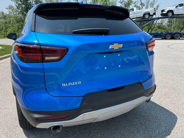 new 2025 Chevrolet Blazer car, priced at $37,485