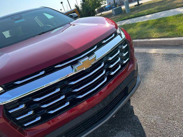 new 2026 Chevrolet Equinox car, priced at $35,285