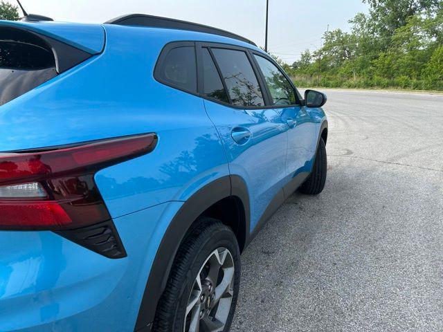 new 2025 Chevrolet Trax car, priced at $25,880