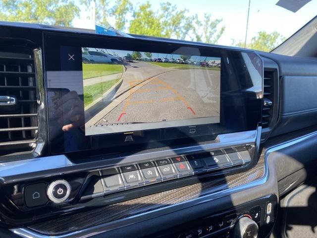 new 2024 Chevrolet Silverado 1500 car