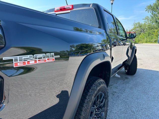 new 2025 Chevrolet Colorado car, priced at $44,970