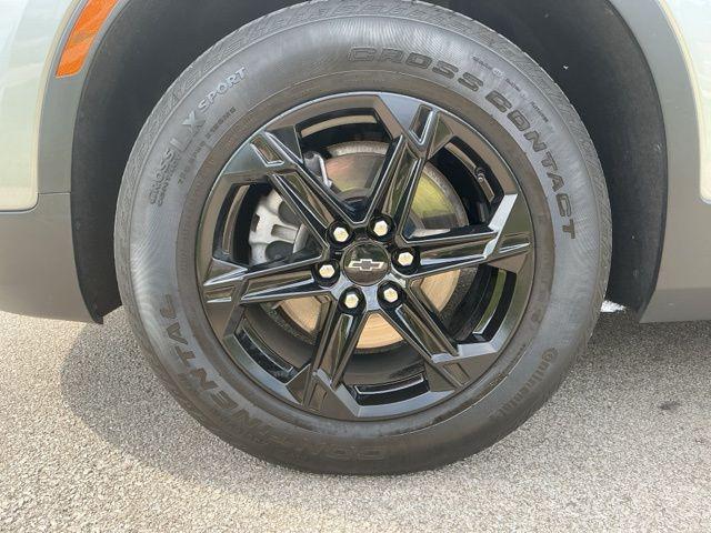 used 2024 Chevrolet Blazer car, priced at $32,789