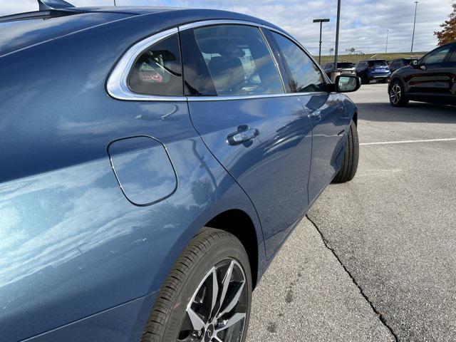 new 2025 Chevrolet Malibu car, priced at $28,245