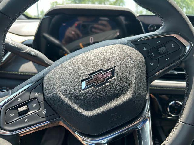 new 2025 Chevrolet TrailBlazer car, priced at $34,325