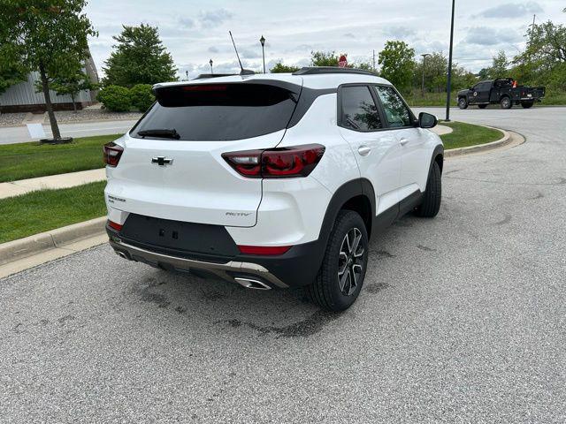 new 2025 Chevrolet TrailBlazer car, priced at $34,325