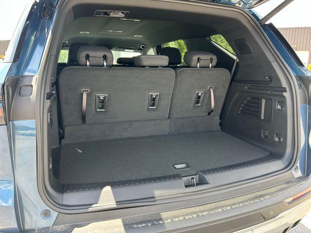 new 2025 Chevrolet Traverse car, priced at $42,245