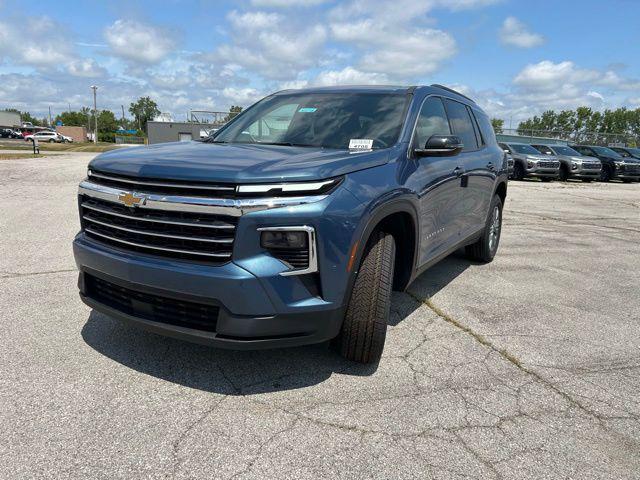 new 2025 Chevrolet Traverse car, priced at $42,245