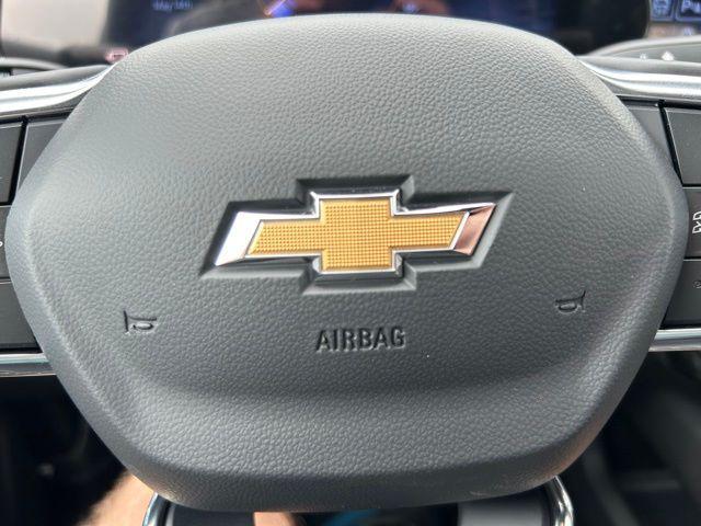 new 2025 Chevrolet Equinox EV car, priced at $46,615