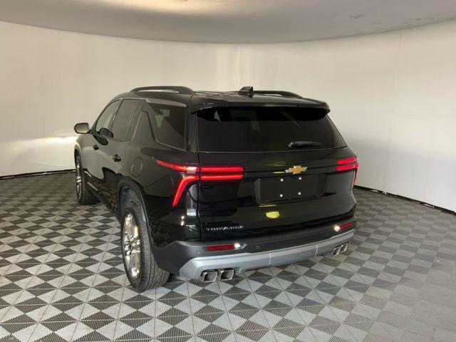 new 2025 Chevrolet Traverse car