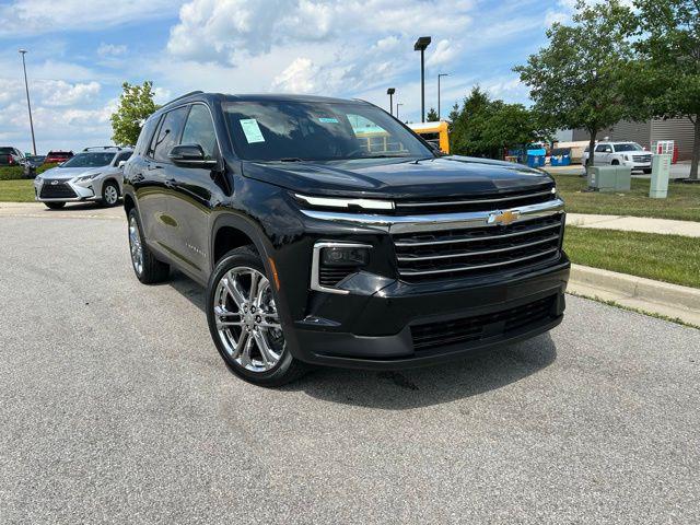 new 2025 Chevrolet Traverse car, priced at $45,315