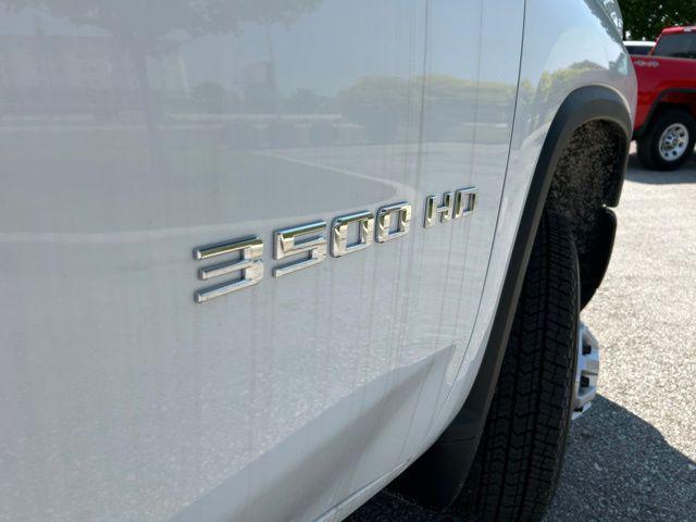 new 2024 Chevrolet Silverado 3500 car, priced at $48,620